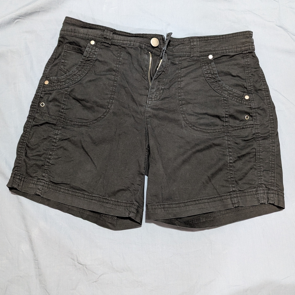 Style & Co. Women's Black Cargo Shorts, Size 8